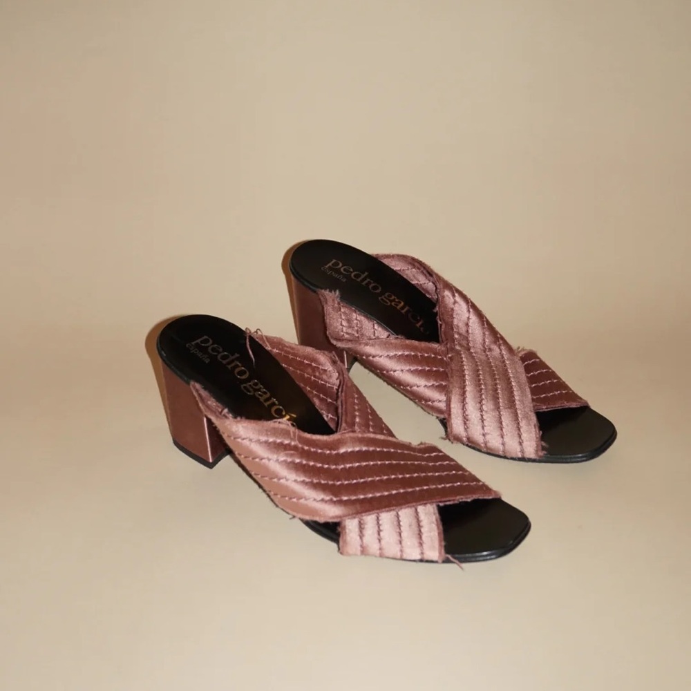Pedro Garcia Satin Blush “Xail” Mules - Size 38.5